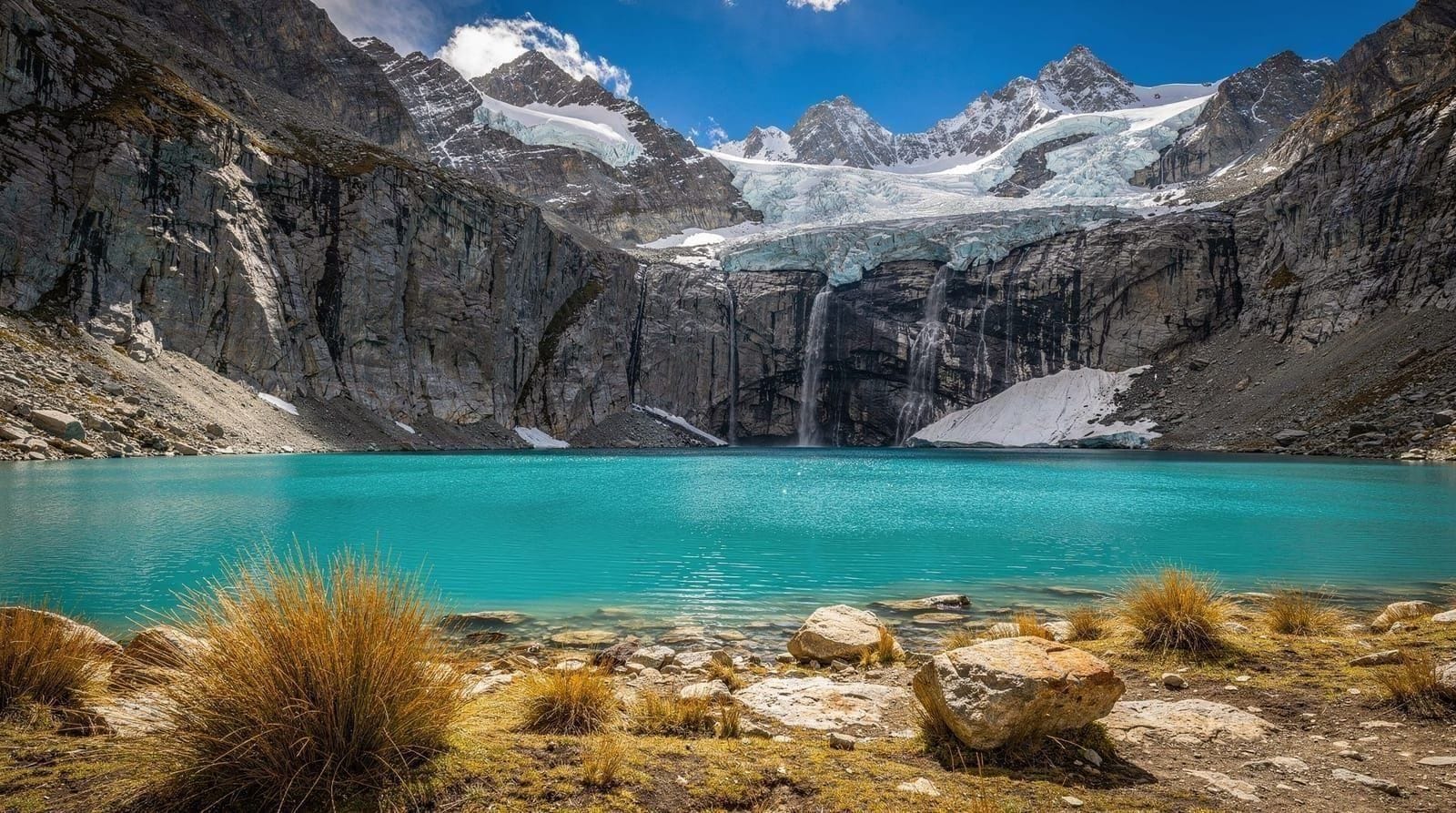 Best day hikes near Huaraz: a graded guide to the Cordillera Blanca — The best day hikes near Huaraz, graded by difficulty and altitude: Laguna 69, La