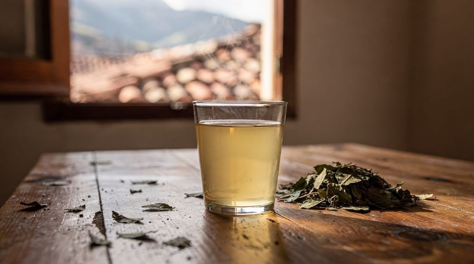 Coca tea and altitude remedies: what helps, what's myth — A factual look at coca tea and the altitude remedies sold in Cusco: what actuall
