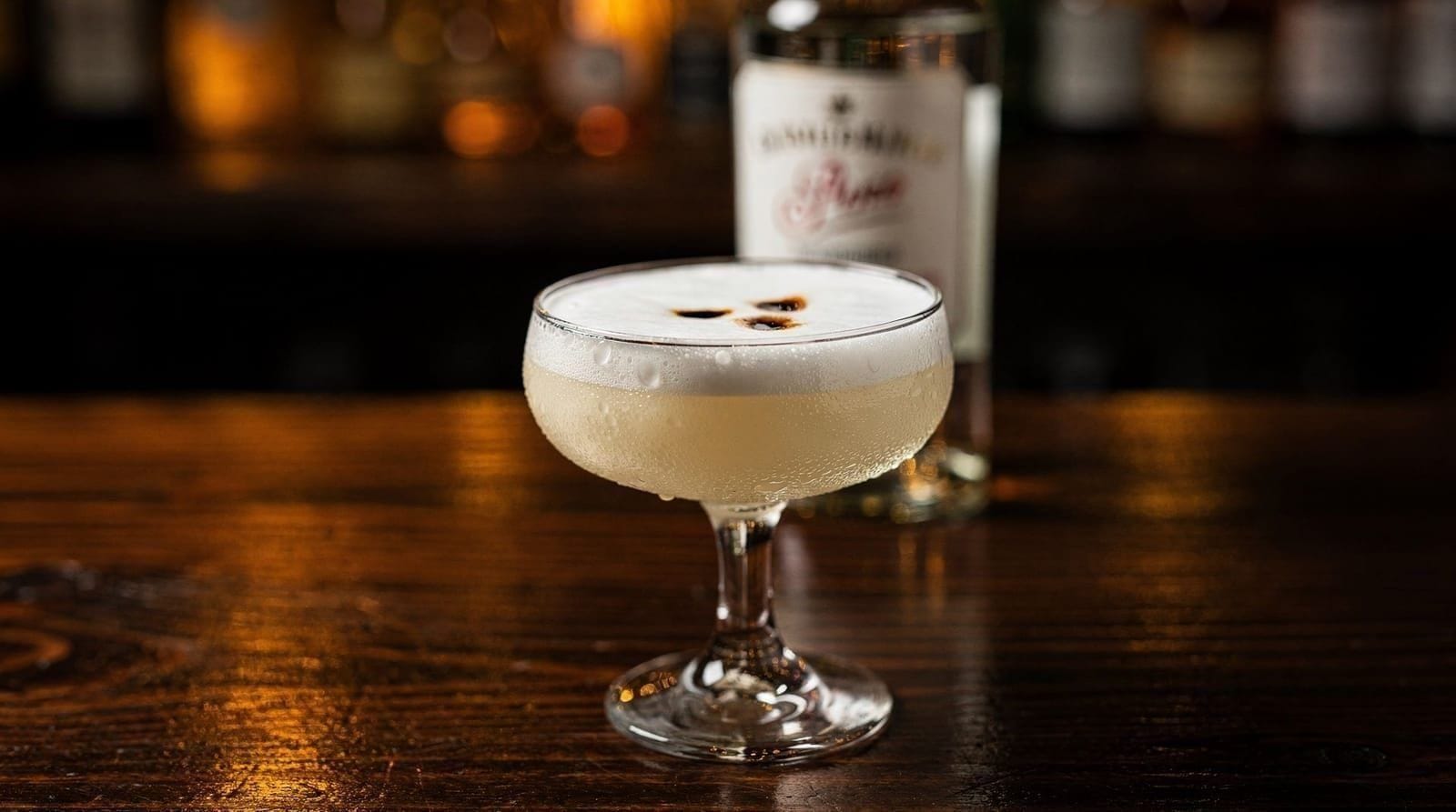 Pisco sour: the drink, the recipe, the bars — The pisco sour decoded: what goes in it, how to make one at home, where to drink